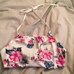 Frankie’s bikini floral halter top